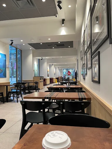 Tim Hortons Atmosphere